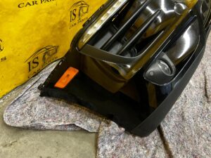 KOMPLETNY ZDERZAK PRZEDNI PRZÓD PORSCHE MACAN 95B L041 USA 4x PDC