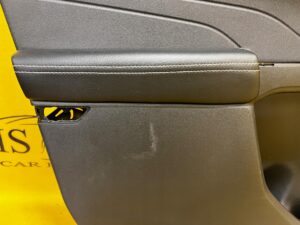 BOCZEK TAPICERKA DRZWI LEWY PRZÓD FORD ESCAPE MK4 1.5 EB