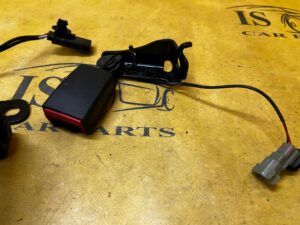 KOMPLET ZAPINKA ZAMEK KLAMRA PASA BEZPIECZEŃSTWA TYŁ FORD BRONCO 21-