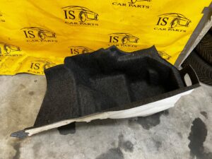 TAPICERKA BOCZEK BAGAŻNIKA TYŁ PRAWY PRAWA FORD MUSTANG VI