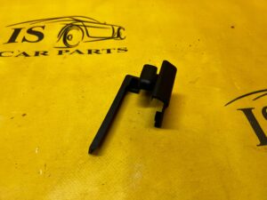 OSŁONA ZAŚLEPKA SZYNY PROWADNICY FOTELA PRAWA LAND ROVER DISCOVERY 5 V L462