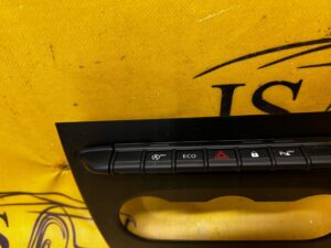 PANEL STEROWANIA AWARYJNE PDC RAMKA DESKI KONSOLI DACIA DUSTER II