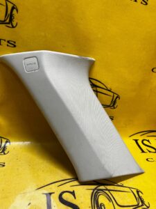 PRAWA OSŁONA POSZYCIE SŁUPKA TYŁ RANGE ROVER L405