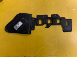 WYGŁUSZENIE POD DESKE NAWIEW PEUGEOT 508 II 19R