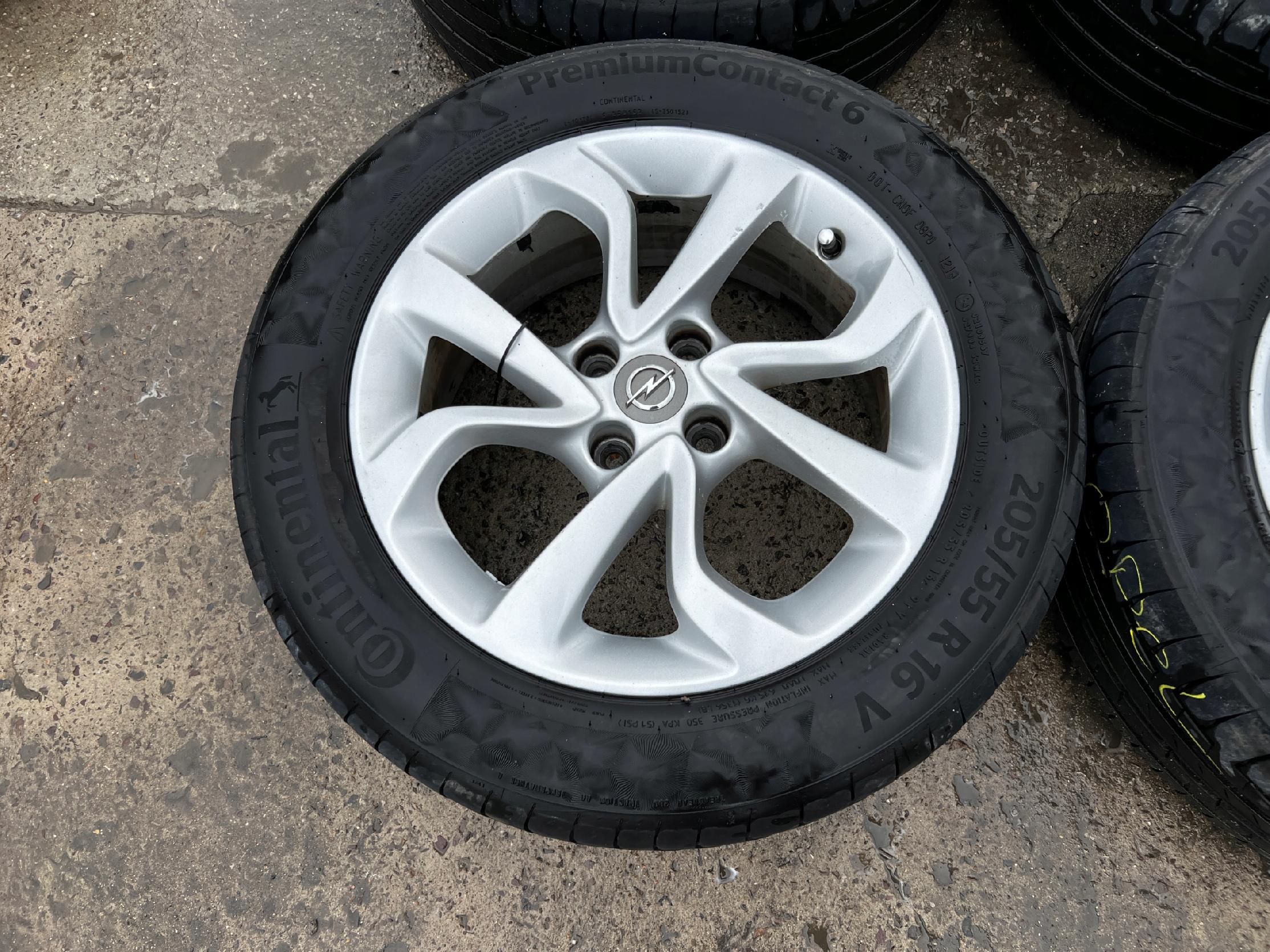 KOŁA FELGI OPONY LETNIE OPEL CORSA D E 205/55 R16