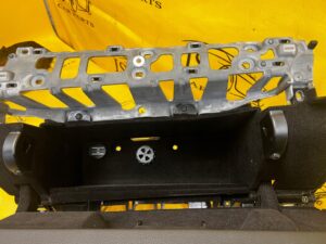 SCHOWEK PASAŻERA DESKI KONSOLI PRAWY PORSCHE PANAMERA 970 I LIFT