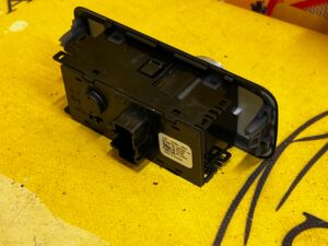 PRZEŁĄCZNIK PANEL ŚWIATEŁ FORD KUGA MK3 ESCAPE MK4