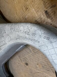 WAHACZ TYŁ TYLNY PRAWY PORSCHE PANAMERA 970 I LIFT