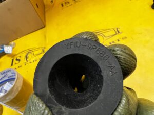 2 X MOCOWANIE GUMA FILTRA POWIETRZA FORD BRONCO 21-