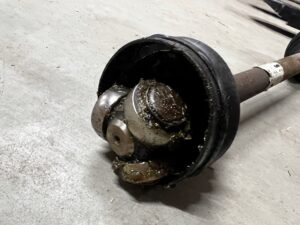 PÓŁOŚ PRZÓD PRZEDNIA PRAWY PRAWA RENAULT MASTER III OPEL MOVANO B 2.3 DCI