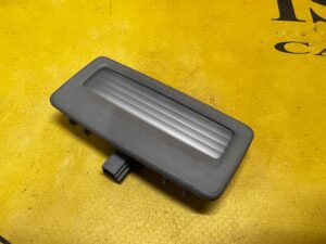 LAMPKA OŚWIETLENIE PODSUFITKI WNĘTRZA LUSTERKA BMW 5 F07 F10 F11 7 F01 F02