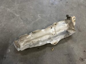 BLACHA OSŁONA TERMICZNA PEUGEOT 508 I 2.0 HDI