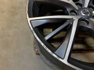 4 X FELGA ALUMINIOWA 8.5 J x 19″ 5×108 ET 47 VOLVO S90 II V90 II