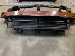 BELKA ŻALUZJA WZMOCNIENIE ZDERZAKA PRZÓD PEUGEOT 508 I 2.0 HDI RXH 4HYBRID