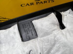 OSŁONA LISTWA KLAPY BAGAŻNIKA TYŁ INFINITI Q30