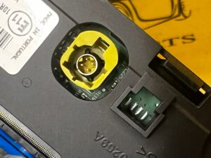 WYŚWIETLACZ PANEL RADIA FORD KUGA MK3 ESCAPE MK4