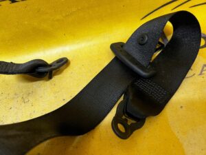 PAS PASY BEZPIECZEŃSTWA TYŁ TYLNE LEWY PRAWY BMW 2 F22 619185100E