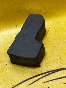 PIANKA WYGŁUSZENIE RANGE ROVER VOGUE L405