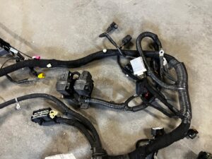 WIĄZKA INSTALACJA OKABLOWANIE SILNIKA FORD BRONCO 21- 2.7 V6 ECOBOOST