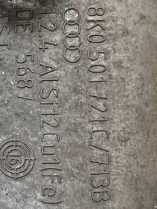 NAKŁADKA OSŁONA PÓŁOSI AUDI Q7 4M Q8 8K0501721C