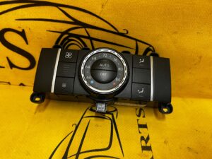 PANEL PRZEŁĄCZNIK NAWIEWU KLIMATYZACJI TYŁ MERCEDES GLS X166 USA