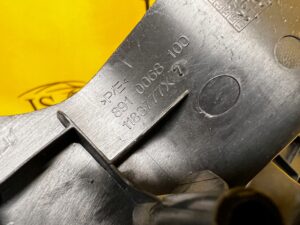 OSŁONA OBUDOWA PROWADNICY FOTELA PRAWA CITROEN C4 GRAND PICASSO II