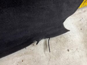 WYKŁADZINA PODŁOGA BAGAŻNIKA AUDI A8 D4 9X7