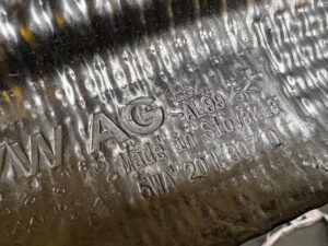 BLACHA OSŁONA TERMICZNA VOLKSWAGEN GOLF VIII AUDI A3 8Y