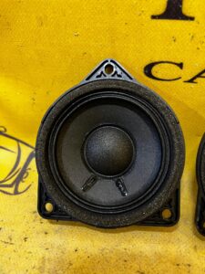 GŁOŚNIK ŚREDNIOTONOWY BOSE PORSCHE CAYENNE 9Y3 9Y0 COUPE HYBRID