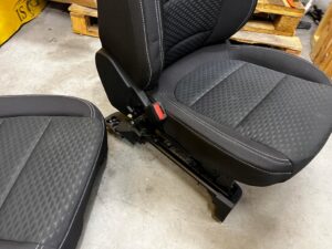 FOTEL LEWY PRZÓD AIRBAG FORD KUGA MK3 UK RHD