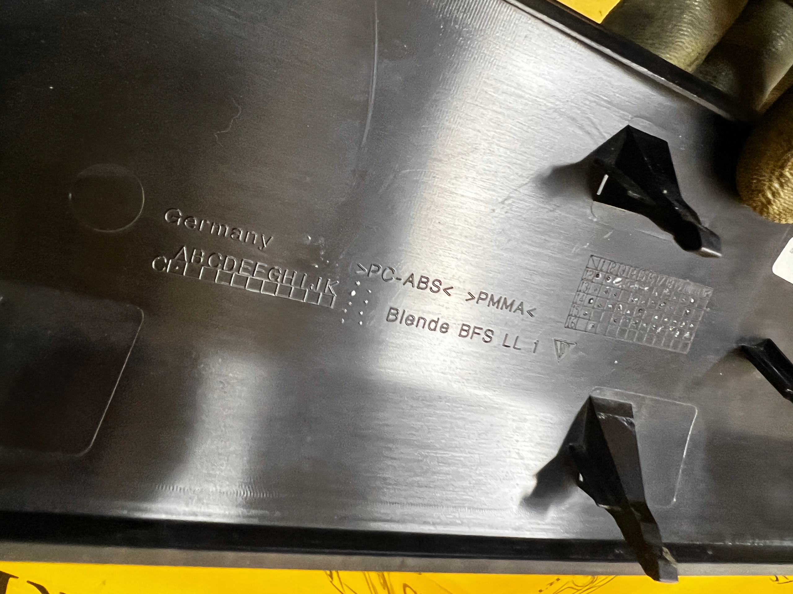 OSŁONA LISTWA DEKOR KONSOLI DESKI PORSCHE PANAMERA 970 I LIFT