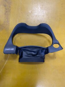 OSŁONA RAMKA LICZNIKA KIEROWNICY INFINITI Q50