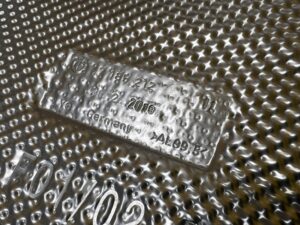 IZOLACJA OSŁONA TERMICZNA TŁUMIKA TYŁ PRAWA PRAWY BMW 7 F01 F02 NOWA OEM