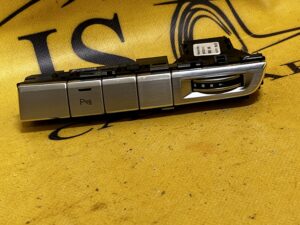 PRZEŁACZNIK PRZYCISK PDC NAWIEWU AUDI A8 D4 4H0