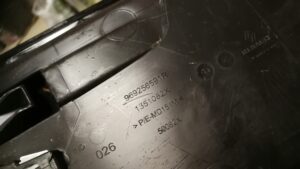 SCHOWEK SZUFLADA PÓŁKA RENAULT ESPACE V BRĄZOWA