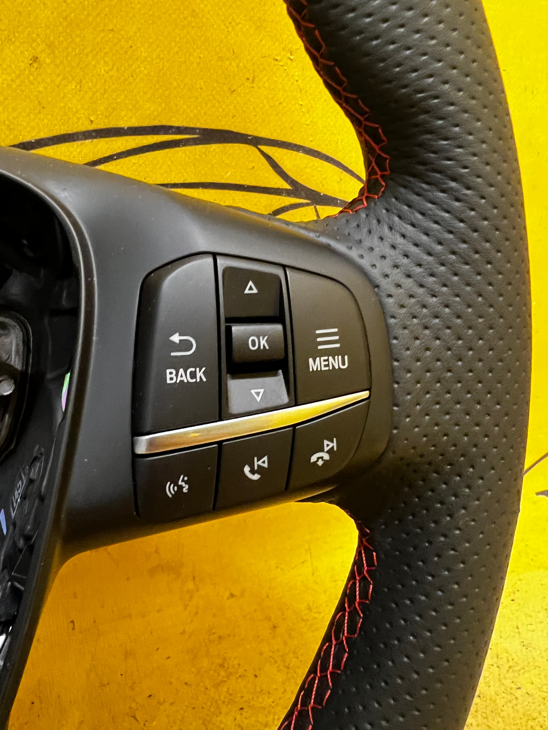 KIEROWNICA MULTIFUNKCJA FORD KUGA MK3 ST-LINE