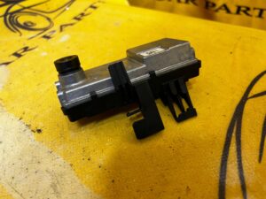 MODUŁ KAMERA ASYSTENT PASA RENAULT MEGANE IV HB