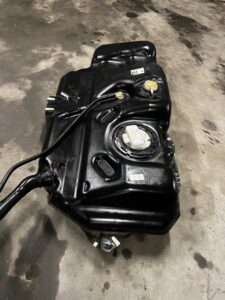 ZBIORNIK BAK PALIWA POMPA PALIWOWA DACIA SANDERO III 2023R