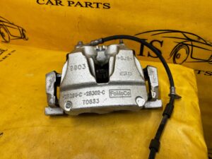 ZACISK HAMULCOWY PRZÓD LEWY FORD KUGA MK3