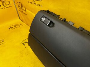 SCHOWEK PASAŻERA DESKI KONSOLI PRAWY MERCEDES CLS W218 EU