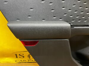 TAPICERKA BOCZEK DRZWI TYŁ LEWY FORD KUGA MK3 TITANIUM LINE