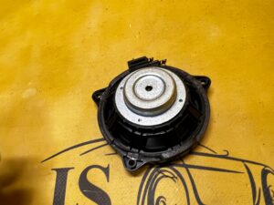 GŁOŚNIK DRZWI LAND ROVER DISCOVERY 5 V L462