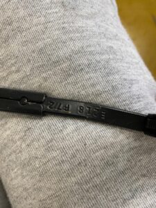 KOMPLET RAMION WYCIERACZEK EUROPA INFINITI Q50