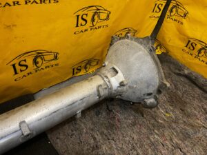 WAŁ NAPĘDOWY AUTOMAT CHEVROLET CORVETTE C5 97-04