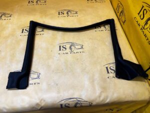 USZCZELKA DRZWI SZYB KAROSERII GÓRNA TYŁ LEWA 4 DRZWI FORD BRONCO 21-