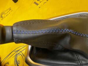 MIESZEK RAMKA WYBIERAKA SKRZYNI BIEGÓW SKÓRA RENAULT MEGANE IV GT LINE