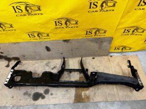 STELAŻ MOCOWANIE RURA DESKI KONSOLI AUDI A8 D4