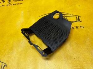 KRATKA GÓRNA OSŁONA MASKOWNICA GŁOŚNIKA DESKI KONSOLI FORD BRONCO 21-