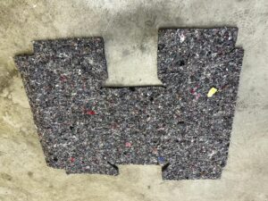 MATA WYGŁUSZENIE PODŁOGI TYŁ LEWY PRAWY DACIA JOGGER