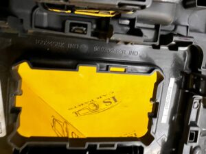 RAMKA PANEL WYBIERAKA SKRZYNI BIEGÓW RENAULT SCENIC IV EU AUTOMAT